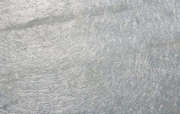 Cray laminate fibreglass or shingles?